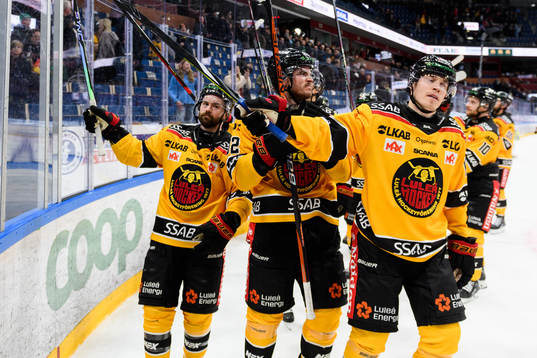 Luleås spelare jublar