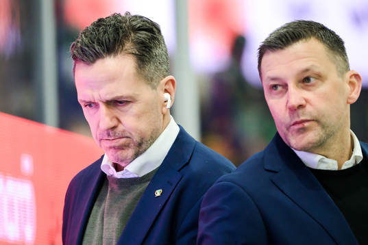 Färjestads assisterande tränare Thomas Rhodin och
