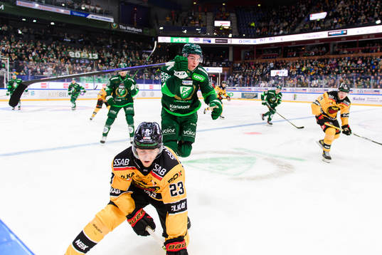 Luleås Jesper Sellgren och Färjestads Oscar Lawner