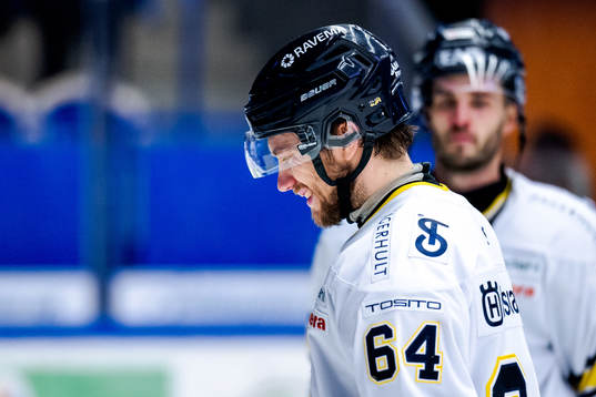 HV71s Eric Martinsson deppar