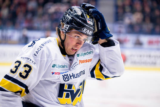 HV71s Måns Lindbäck