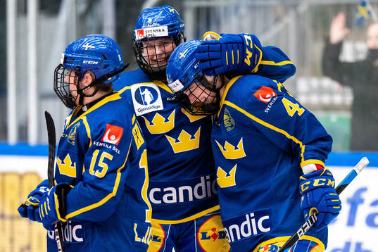 Annie Silén and Linnéa Andersson of Sweden celebrate 3-0
