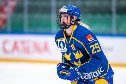 Olivia Carlsson of Sweden