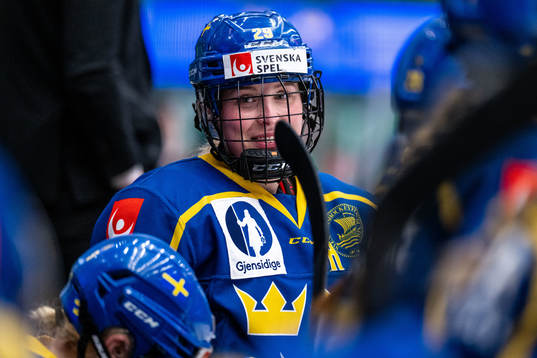Olivia Carlsson of Sweden