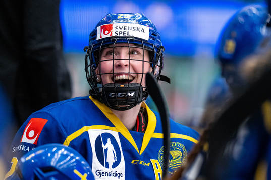 Olivia Carlsson of Sweden