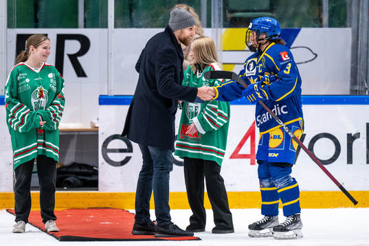 Vojtech Mozik of Rögle and Anna Kjellbin of Sweden