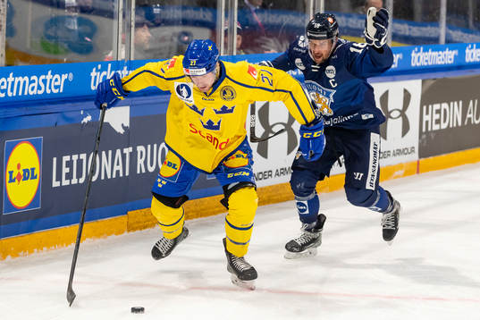 Martin Lundberg of Sweden