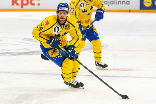 Oscar Lindberg of Sweden