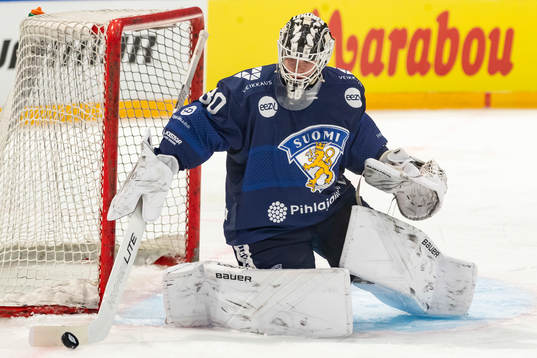 Goaltender Lassi Lehtinen of Finland