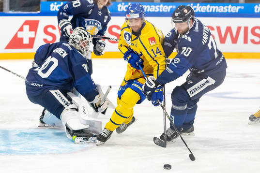 Emil Pettersson of Sweden