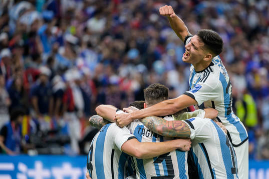 Angel de Maria of Argentina celebrate with teammates