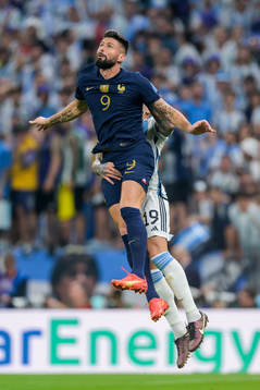 Olivier Giroud of France and Nicolas Otamendi of Argentina