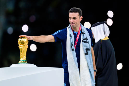 head coach Lionel Scaloni of Argentina with the FIFA World