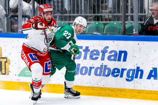 Frölundas Petteri Lindbohm och Rögles Linus Sjödin