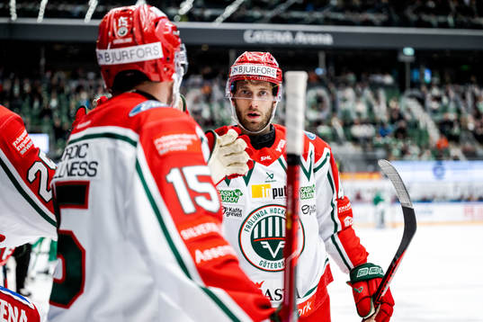 Frölundas Petteri Lindbohm jublar