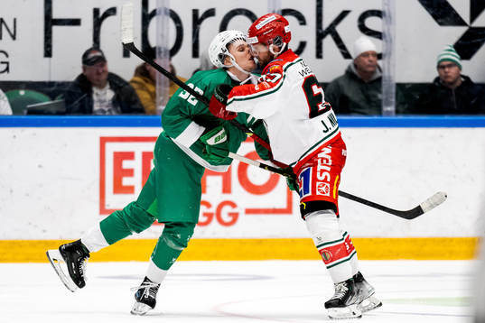 Rögles Oskar Hassel och Frölundas Jacob Nilsson