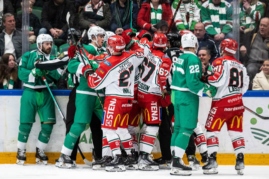 Rögles och Frölundas spelare i dispyt