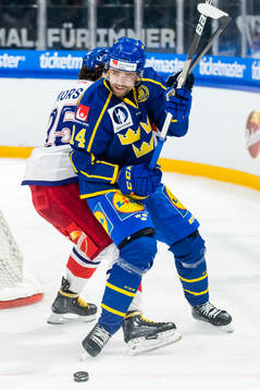 Emil Pettersson of Sweden
