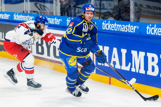 Bläddra bland fler bilder av Ice Hockey, Swiss Ice Hockey Games, Czech Republic - Sweden