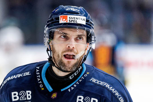 Djurgårdens Stefan Elliott deppar