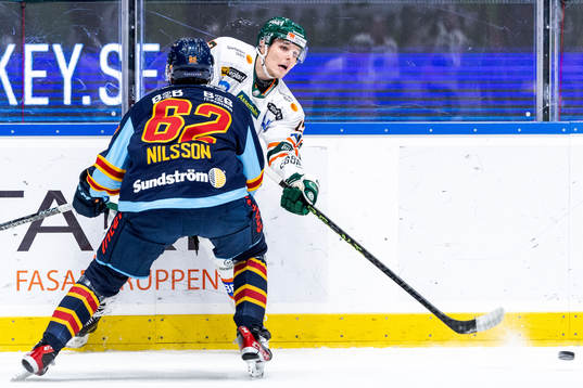 Djurgårdens Wiktor Nilsson och Kristianstads Oskar Hassel