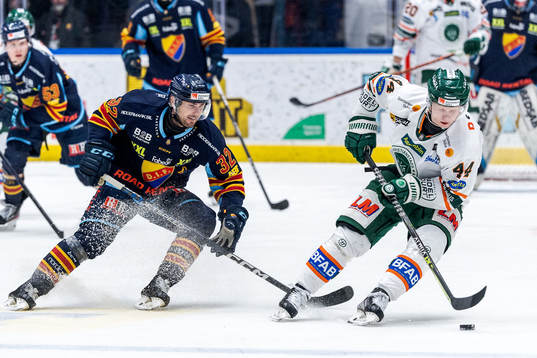 Djurgårdens Marcus Kruger och Kristianstads Aleksi Ainali