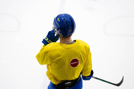 Oskar Pettersson of Sweden