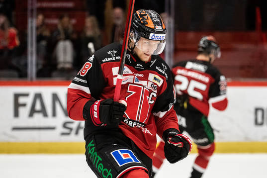 Örebros Rodrigo Abols jublar