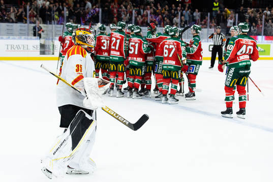 Brynäs målvakt Tomi Karhunen deppar
