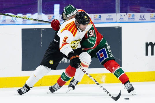 Brynäs Anton Rödin och Frölundas Nicklas Lasu