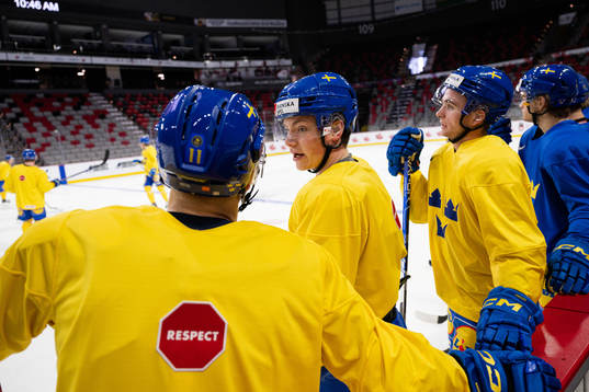 Victor Stjernborg and Isak Rosén of Sweden