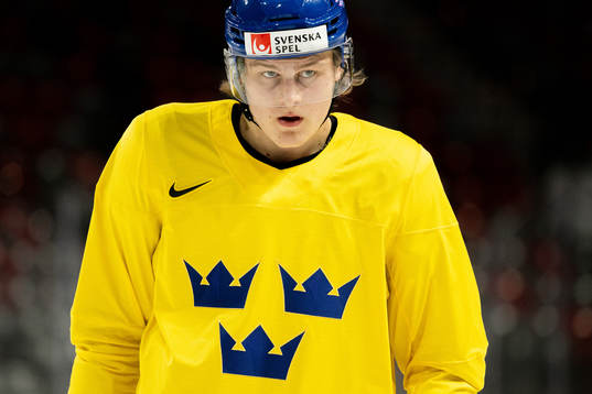 Milton Oscarson of Sweden