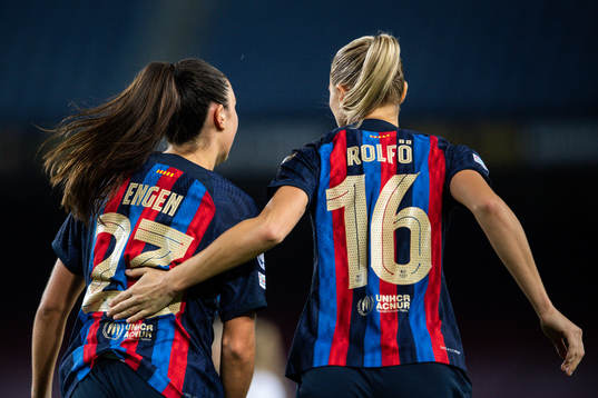 Fridolina Rolfö of Barcelona celebrates