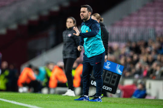 Head coach Jonatan Giraldez of Barcelona