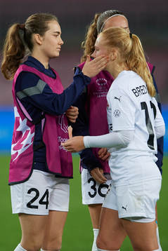 Matilda Eriksson Kristell and Sofie Bruun Bredgaard of FC