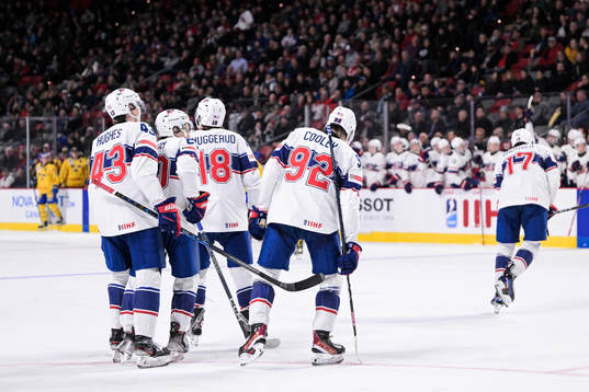 Players of USA celebrate