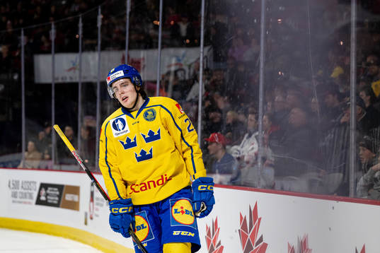 Leo Carlsson of Sweden