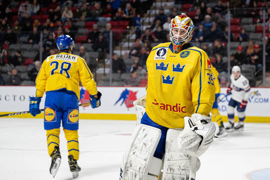 Goaltender Carl Lindbom of Sweden