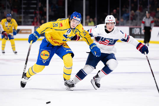 Leo Carlsson of Sweden and Ryan Ufko of USA