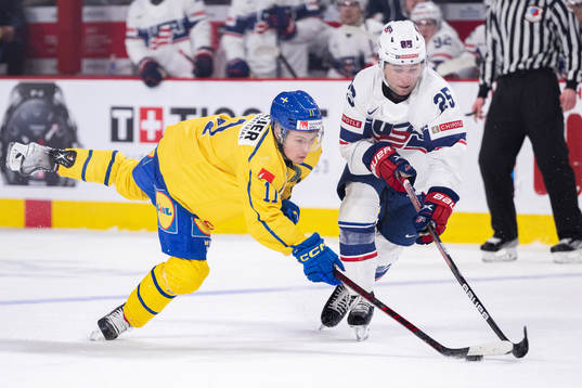 Fabian Lysell of Sweden and Dylan Duke of USA