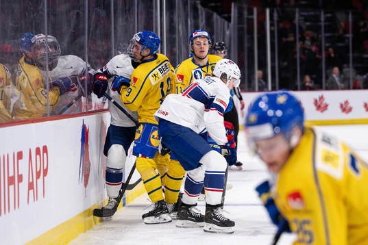 Isak Rosén and Fabian Lysell of Sweden