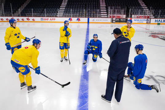 Leo Carlsson , Jonathan Lekkerimäki , Isak Rosén , Noah