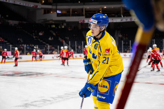Leo Carlsson of Sweden