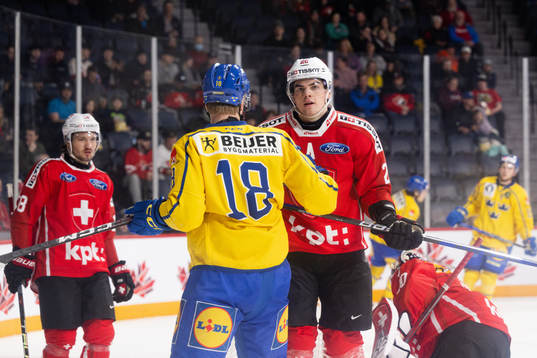 Filip Bystedt of Sweden and Lian Bichsel of Switzerland