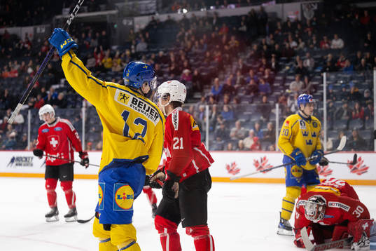 Noah Östlund of Sweden celebrates the 3-3 goal