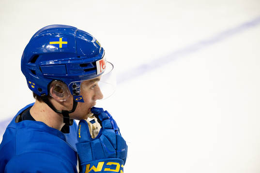 Noah Östlund of Sweden