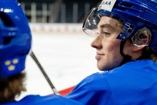 Noah Östlund of Sweden