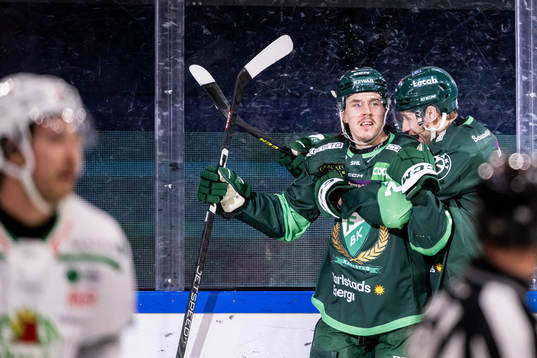 Färjestads Joakim Nygård och Per Åslund jublar