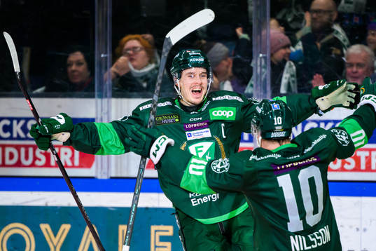 Färjestads Joakim Nygård och Marcus Nilsson jublar
