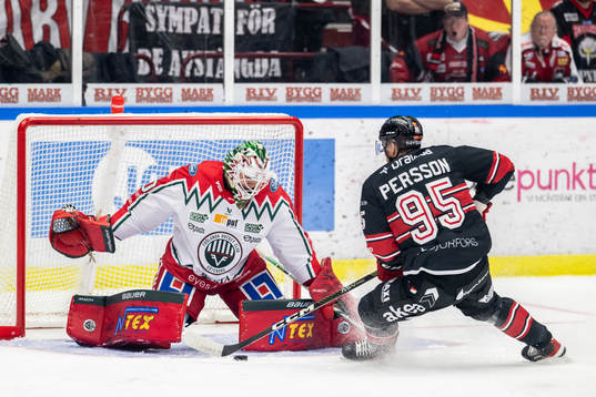Malmö Redhawks Carl Persson utmanar Frölundas målvakt